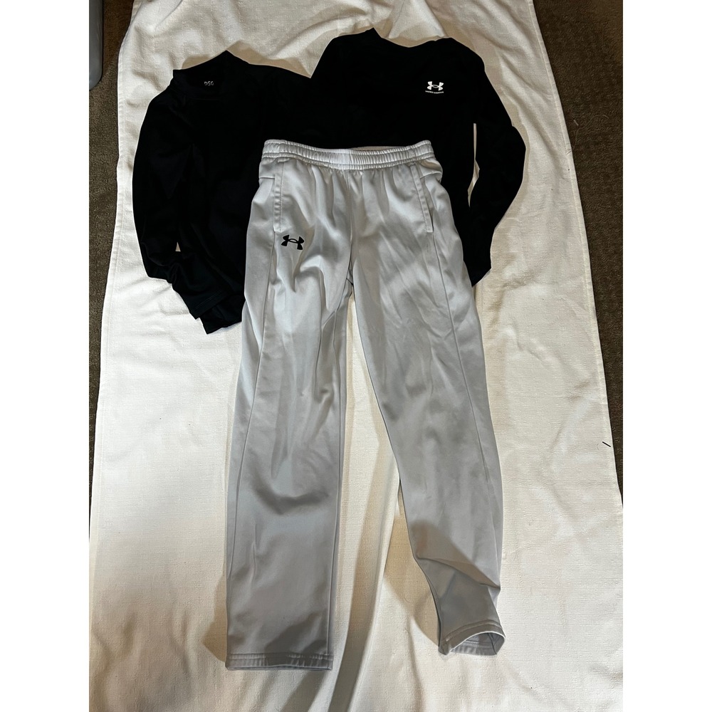 Under Armour Boys 2 HeatGear Shirts and Jogger Pants Bundle Black Grey Size YLG - Picture 2 of 4